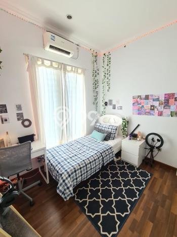 Dijual Rumah Luas Megah Dengan View Eksklusif di Bintaro, Tangerang Selatan Dijual Rumah Luas Megah Dengan View Eksklusif di Bintaro, Tangerang Selatan