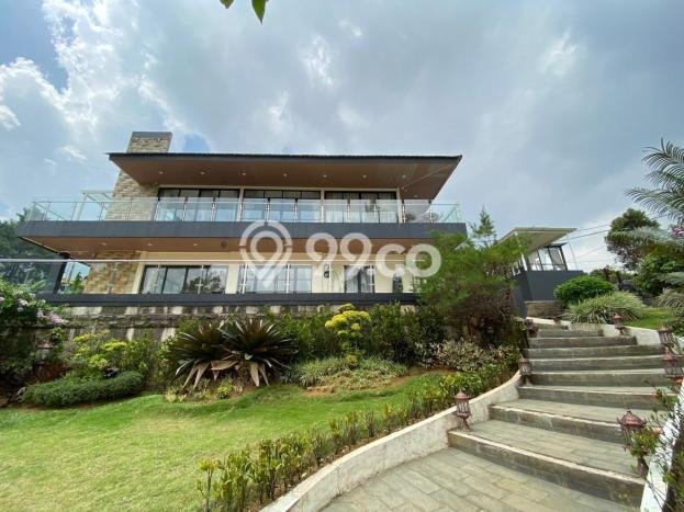 FOR SALE! Vila di Cisarua, Luas 1706m2m², Posisi Premium FOR SALE! Vila di Cisarua, Luas 1706m2m², Posisi Premium