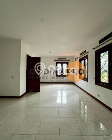 Rumah Mewah Siap Huni LT 360m2 di Cilandak, Jakarta Selatan Rumah Mewah Siap Huni LT 360m2 di Cilandak, Jakarta Selatan