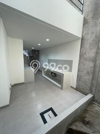 Jual Rumah Luas Elegan Dengan View Cantik di Gading Serpong, Tangerang Jual Rumah Luas Elegan Dengan View Cantik di Gading Serpong, Tangerang