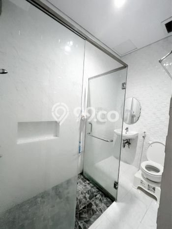 Dijual Rumah Strategis Bagus Punya 2 KT di BSD Tangerang Selatan SHM Dijual Rumah Strategis Bagus Punya 2 KT di BSD Tangerang Selatan SHM