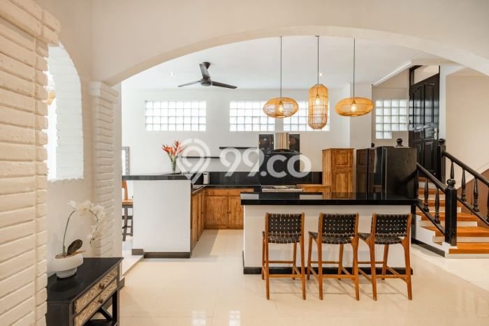 Kesempatan Langka! Vila Kawasan , Dimensi 300m2m², Area Prospektif dengan nilai meningkat Kesempatan Langka! Vila Kawasan , Dimensi 300m2m², Area Prospektif dengan nilai meningkat