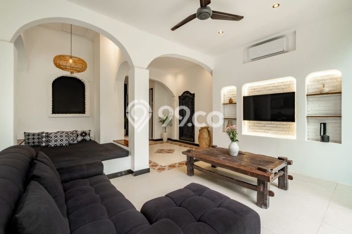 Kesempatan Langka! Vila Kawasan , Dimensi 300m2m², Area Prospektif dengan nilai meningkat Kesempatan Langka! Vila Kawasan , Dimensi 300m2m², Area Prospektif dengan nilai meningkat