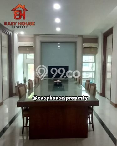 Lokasi Strategis! Dijual Gudang Bisnis di Kebayoran Lama, Jakarta Selatan Kondisi Baik Lokasi Strategis! Dijual Gudang Bisnis di Kebayoran Lama, Jakarta Selatan Kondisi Baik