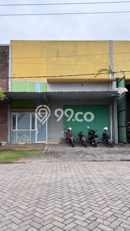 Lokasi Strategis! Dijual Gudang Bisnis di Sidoarjo, Sidoarjo Kondisi Bagus Lokasi Strategis! Dijual Gudang Bisnis di Sidoarjo, Sidoarjo Kondisi Bagus