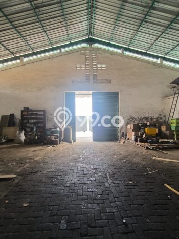 Gudang Dijual di Asemrowo LT 600m2, LB 500m2 Solusi Investasi Cerdas Gudang Dijual di Asemrowo LT 600m2, LB 500m2 Solusi Investasi Cerdas