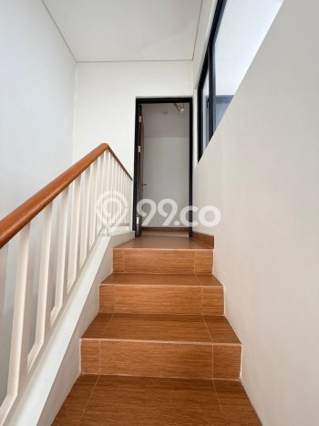 Dijual Rumah Modern 3 KT di Kota Wisata, Jakarta Timur Dijual Rumah Modern 3 KT di Kota Wisata, Jakarta Timur
