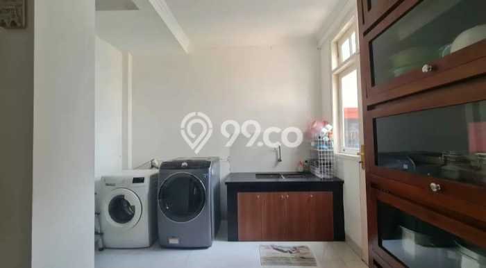 Jarang Ada! Rumah Sewa 4 Kamar Bagus Siap Huni Legenda Wisata Jarang Ada! Rumah Sewa 4 Kamar Bagus Siap Huni Legenda Wisata