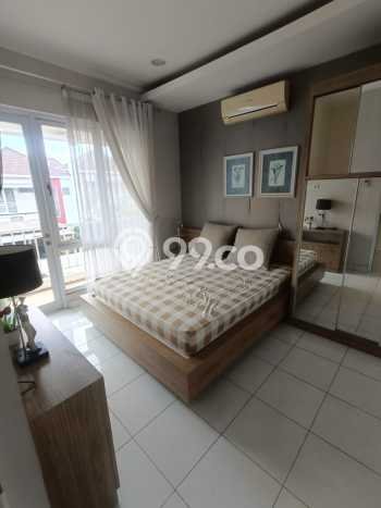 Rumah sewa siap pakai 3 Kamar Tidur di Kota Wisata, Jakarta Timur Rumah sewa siap pakai 3 Kamar Tidur di Kota Wisata, Jakarta Timur