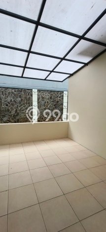 Rumah Modern 4 Kamar LT 180m2 di Legenda Wisata Rumah Modern 4 Kamar LT 180m2 di Legenda Wisata