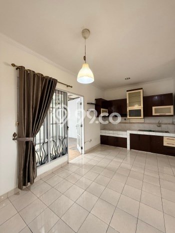 Rumah Modern 3 Kamar LT 128m2 di Kota Wisata Rumah Modern 3 Kamar LT 128m2 di Kota Wisata