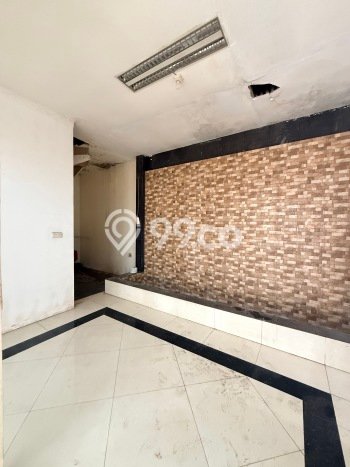 Hunian Mewah LB 250m2 Siap Huni Desain Elegan di Legenda Wisata, Bogor Hunian Mewah LB 250m2 Siap Huni Desain Elegan di Legenda Wisata, Bogor