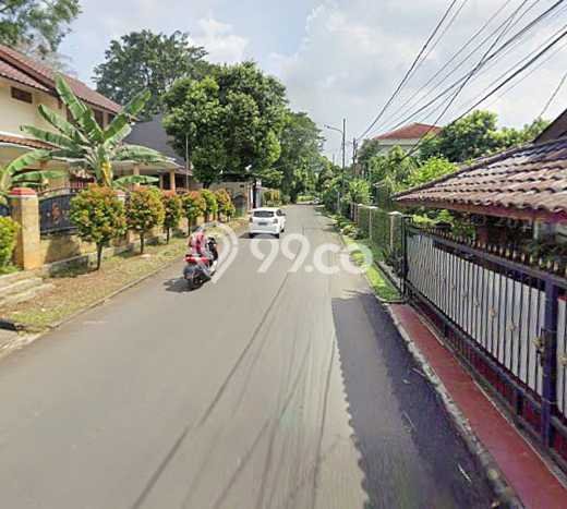Dijual Rumah 5 Kamar Lokasi Ideal Bagus dan Strategis di Pamulang Dijual Rumah 5 Kamar Lokasi Ideal Bagus dan Strategis di Pamulang
