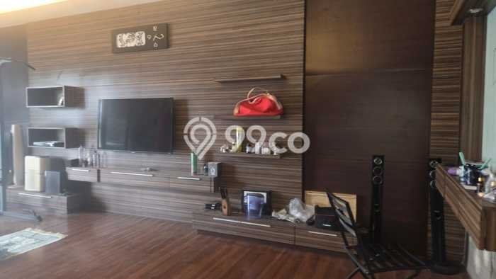 For Sale Hunian Rumah Nyaman 4 KT di Bintaro, Tangerang Selatan For Sale Hunian Rumah Nyaman 4 KT di Bintaro, Tangerang Selatan