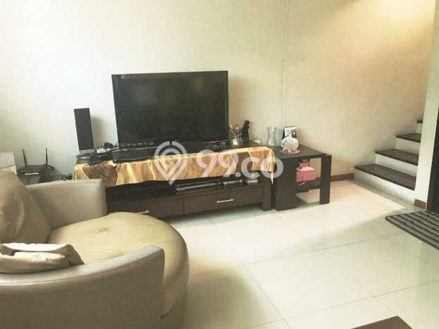 Ready to Use! Premium House LT 201m2 Desain Elegan di Veteran Ready to Use! Premium House LT 201m2 Desain Elegan di Veteran