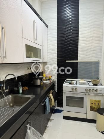 For Sale Hunian Rumah Nyaman 4 KT di Bintaro, Tangerang Selatan For Sale Hunian Rumah Nyaman 4 KT di Bintaro, Tangerang Selatan