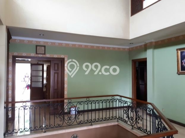 Jual Rumah Mewah Elegan Dengan View Cantik di Sektor 2 - Bintaro, Jakarta Selatan Jual Rumah Mewah Elegan Dengan View Cantik di Sektor 2 - Bintaro, Jakarta Selatan