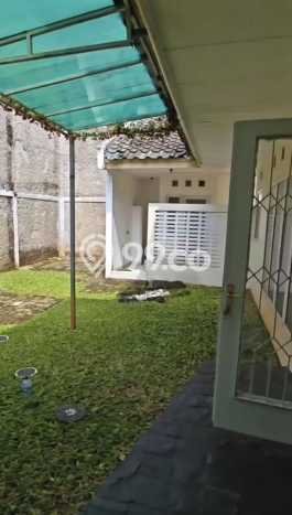 Rumah Luxury Modern Siap Huni di BSD Puspita Loka Tangerang Rumah Luxury Modern Siap Huni di BSD Puspita Loka Tangerang