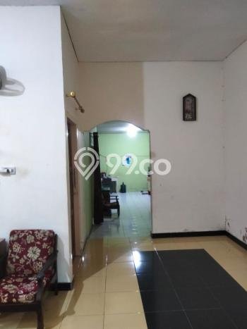 Rumah Strategis Modern Lb 200m2 di Taman Sari, Pangkal Pinang Rumah Strategis Modern Lb 200m2 di Taman Sari, Pangkal Pinang