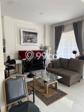 For Sale Hunian Rumah Nyaman 4 KT di Bintaro, Tangerang Selatan For Sale Hunian Rumah Nyaman 4 KT di Bintaro, Tangerang Selatan