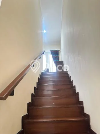 Rumah Sewa Tangerang Selatan LT 90m2 LB 150m2 Area Bintaro Rumah Sewa Tangerang Selatan LT 90m2 LB 150m2 Area Bintaro