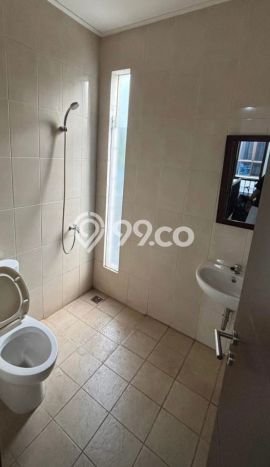 Jual Rumah Modern 2 KT di Sektor 7-Bintaro, Tangerang Selatan Jual Rumah Modern 2 KT di Sektor 7-Bintaro, Tangerang Selatan
