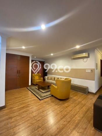 Rumah Mewah LB 350m2 Siap Pakai Desain Elegan di Bintaro, Tangerang Selatan Rumah Mewah LB 350m2 Siap Pakai Desain Elegan di Bintaro, Tangerang Selatan