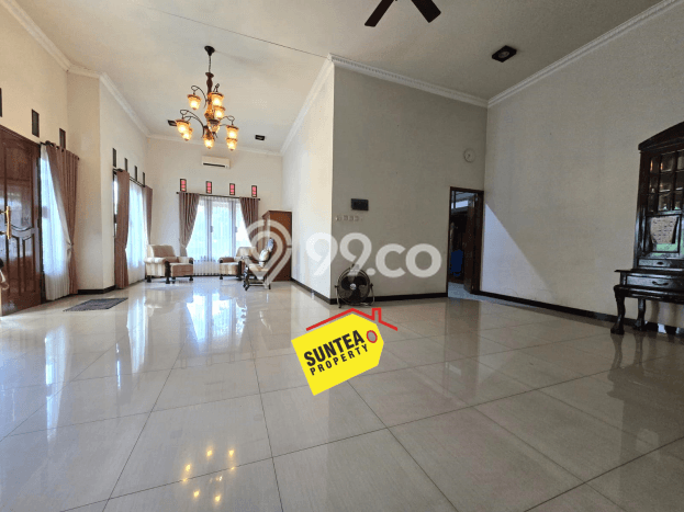 Jual Rumah Luas Megah Dengan View Cantik di Bintaro, Tangerang Selatan Jual Rumah Luas Megah Dengan View Cantik di Bintaro, Tangerang Selatan