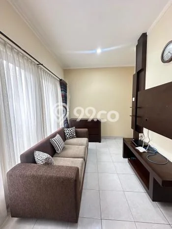 Rumah Sewa Tangerang Selatan LT 90m2 LB 150m2 Area Bintaro Rumah Sewa Tangerang Selatan LT 90m2 LB 150m2 Area Bintaro