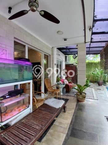 Dijual Rumah Mewah Elegan Dengan View Eksklusif di Bintaro, Tangerang Selatan Dijual Rumah Mewah Elegan Dengan View Eksklusif di Bintaro, Tangerang Selatan