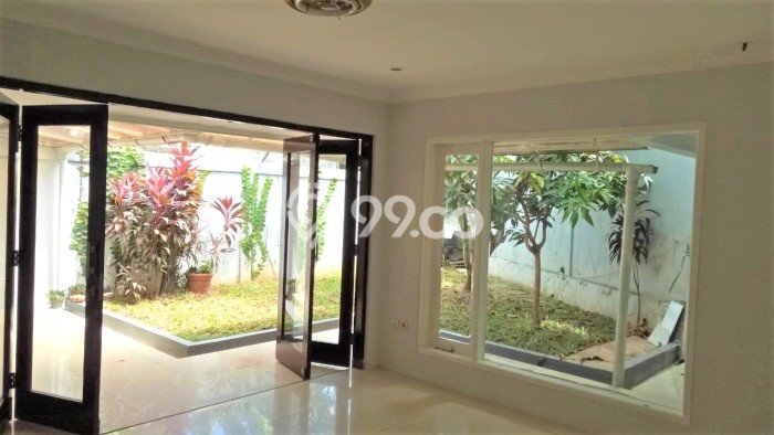 Rumah Elit LB 220m2 Siap Pakai Desain Elegan di Bintaro, Tangerang Selatan Rumah Elit LB 220m2 Siap Pakai Desain Elegan di Bintaro, Tangerang Selatan