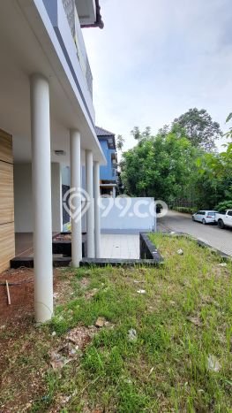 Dijual Rumah Luas Megah Dengan View Cantik di Bintaro, Tangerang Selatan Dijual Rumah Luas Megah Dengan View Cantik di Bintaro, Tangerang Selatan