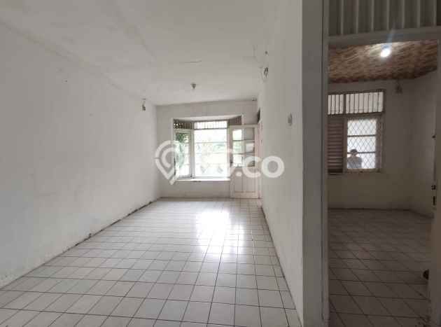 Disewakan! Rumah 2 Kamar Tidur &
1 Kamar Mandi di Bintaro, Tangerang Selatan Disewakan! Rumah 2 Kamar Tidur &
1 Kamar Mandi di Bintaro, Tangerang Selatan