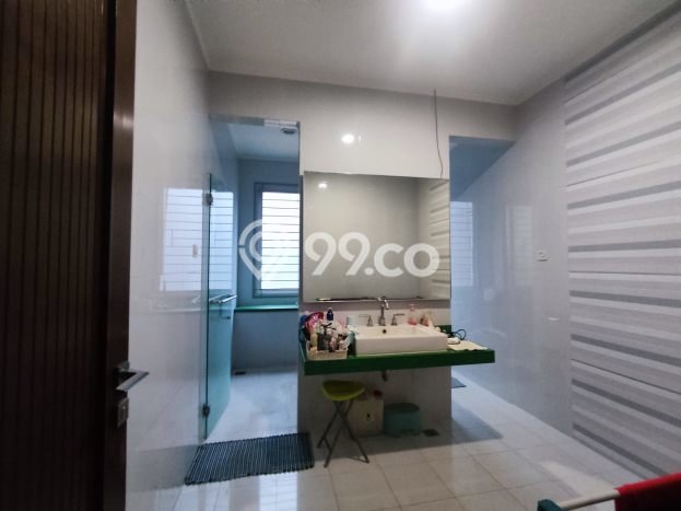 Rumah Eksklusif Siap Huni LT 960m2 di Cilandak, Jakarta Selatan Rumah Eksklusif Siap Huni LT 960m2 di Cilandak, Jakarta Selatan