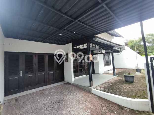 Ready to Use! Premium House LT 257m2 Desain Modern di Tanah Kusir Ready to Use! Premium House LT 257m2 Desain Modern di Tanah Kusir