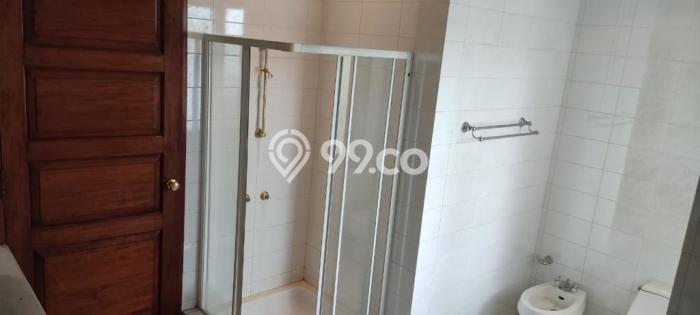 For Sale! Luxury House LT 650m2 Desain Elegan di patra kuningan For Sale! Luxury House LT 650m2 Desain Elegan di patra kuningan