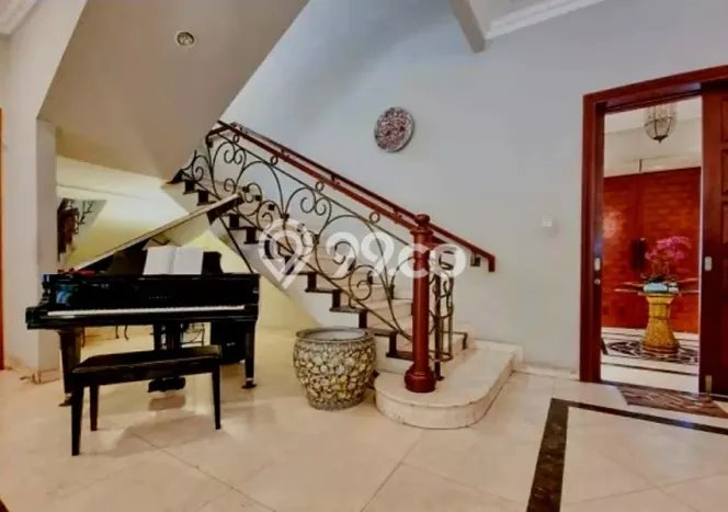 Best Deal Hunian Mewah Ideal dan Luas di Menteng, Jakarta Pusat Best Deal Hunian Mewah Ideal dan Luas di Menteng, Jakarta Pusat