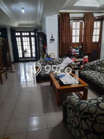 Dijual Hunian Rumah Nyaman 4 Kamar di Pondok Ranji, Tangerang Selatan Dijual Hunian Rumah Nyaman 4 Kamar di Pondok Ranji, Tangerang Selatan