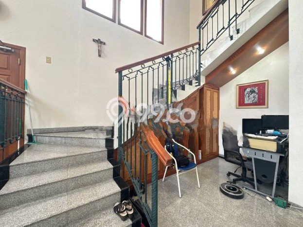 Dijual Rumah Premium dengan Fasilitas Sekitar Lengkap di Menteng, Jakarta Pusat Dijual Rumah Premium dengan Fasilitas Sekitar Lengkap di Menteng, Jakarta Pusat