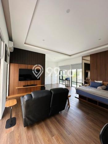 Jual Rumah Mewah Elegan Dengan View Eksklusif di Alam Sutera, Tangerang Jual Rumah Mewah Elegan Dengan View Eksklusif di Alam Sutera, Tangerang