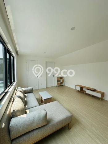 Jual Rumah Mewah Elegan Dengan View Eksklusif di Alam Sutera, Tangerang Jual Rumah Mewah Elegan Dengan View Eksklusif di Alam Sutera, Tangerang