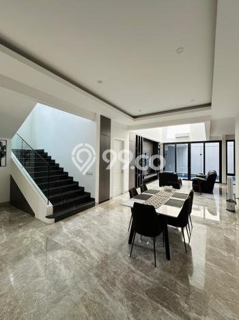 Jual Rumah Mewah Elegan Dengan View Eksklusif di Alam Sutera, Tangerang Jual Rumah Mewah Elegan Dengan View Eksklusif di Alam Sutera, Tangerang