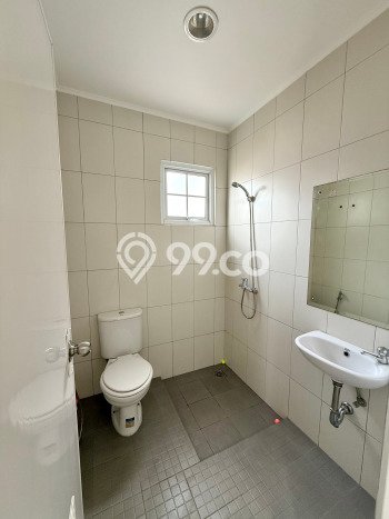 Dijual Rumah 4 Kamar Lokasi Strategis Bagus dan Strategis di BSD Dijual Rumah 4 Kamar Lokasi Strategis Bagus dan Strategis di BSD