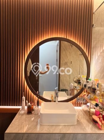 Rumah Mewah Dijual LT 128m2 di BSD, Tangerang Selatan Rumah Mewah Dijual LT 128m2 di BSD, Tangerang Selatan
