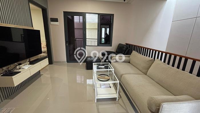 Rumah Elit Modern Tanpa Renovasi di Gading Serpong Tangerang Rumah Elit Modern Tanpa Renovasi di Gading Serpong Tangerang