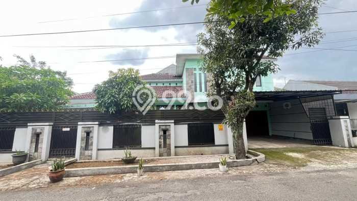 Dijual Rumah Mewah Elegan Dengan View Cantik di Turangga, Bandung Dijual Rumah Mewah Elegan Dengan View Cantik di Turangga, Bandung