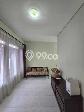 Rumah Minimalis 3 KT di Bintaro Tangerang Selatan Semi Furnished Rumah Minimalis 3 KT di Bintaro Tangerang Selatan Semi Furnished
