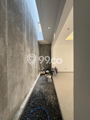 Hunian Mewah LB 240m2 Siap Huni Desain Elegan di Alam Sutera, Tangerang Hunian Mewah LB 240m2 Siap Huni Desain Elegan di Alam Sutera, Tangerang