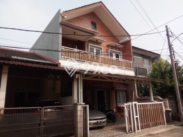 Rumah Modern Minimalis 4 Kamar Siap Huni di Ciputat Rumah Modern Minimalis 4 Kamar Siap Huni di Ciputat