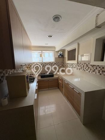 Rumah Sewa Jakarta Utara LT 240m2 LB 600m2 Area Pantai Indah Kapuk Rumah Sewa Jakarta Utara LT 240m2 LB 600m2 Area Pantai Indah Kapuk